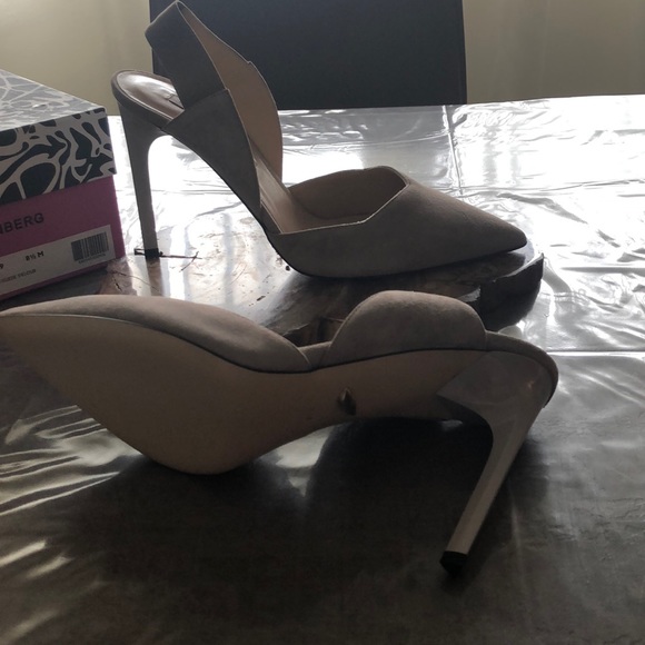 Diane von Furstenberg pumps - Picture 1 of 2